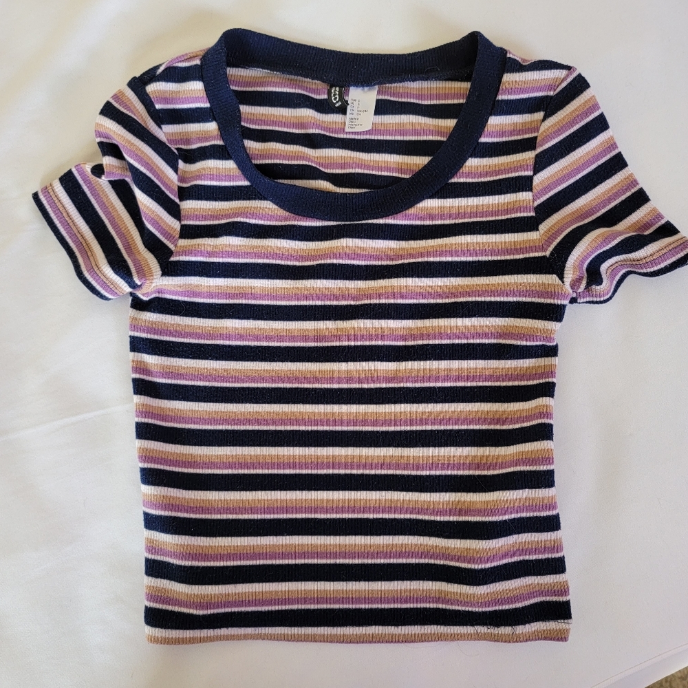 H&M scoop neck striped crop top, S